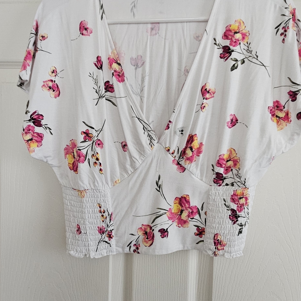 Forever 21 Floral V-Neck Crop Top - Pink and Yellow on White
